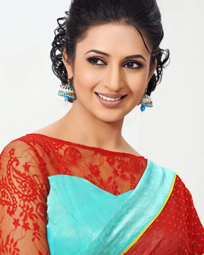 Divyanka Tripathi & Vivek Dahiya step out with twin boys