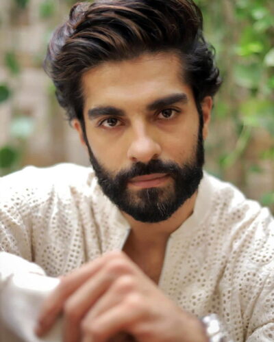 Kunal Thakur drops adorable BTS with Saba Azad from Who’s Your Gynac? S2