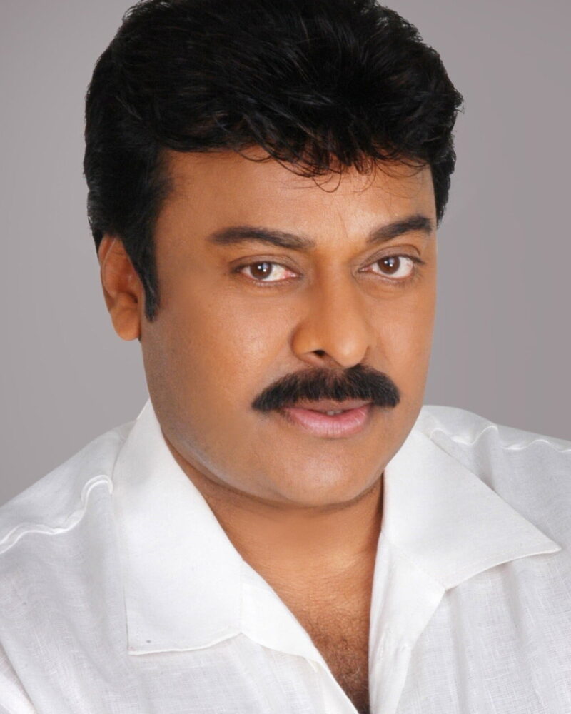 Chiranjeevi’s Emotional Note For Ram Charan Post Peddi Release