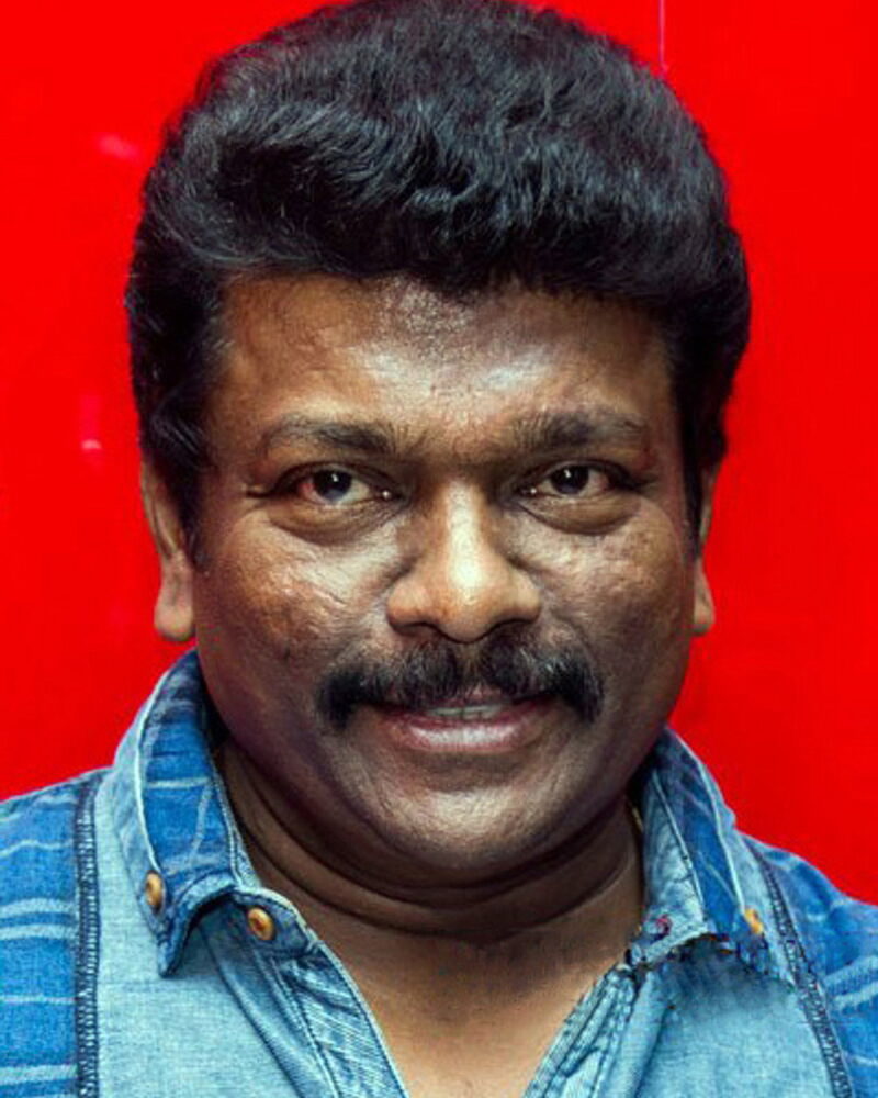 Parthiban meets CM Vijay months after Trisha dig