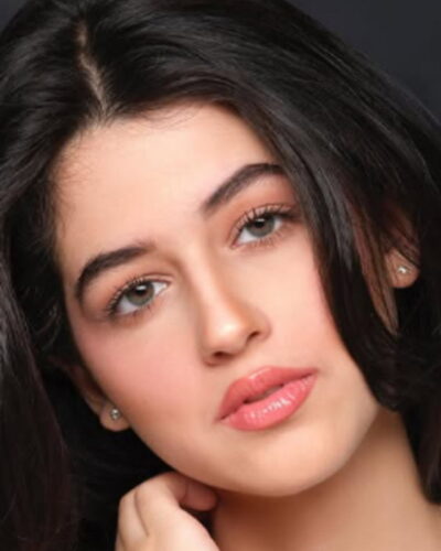 Naomika Saran to Debut Opposite Vedang Raina in Love Triangle